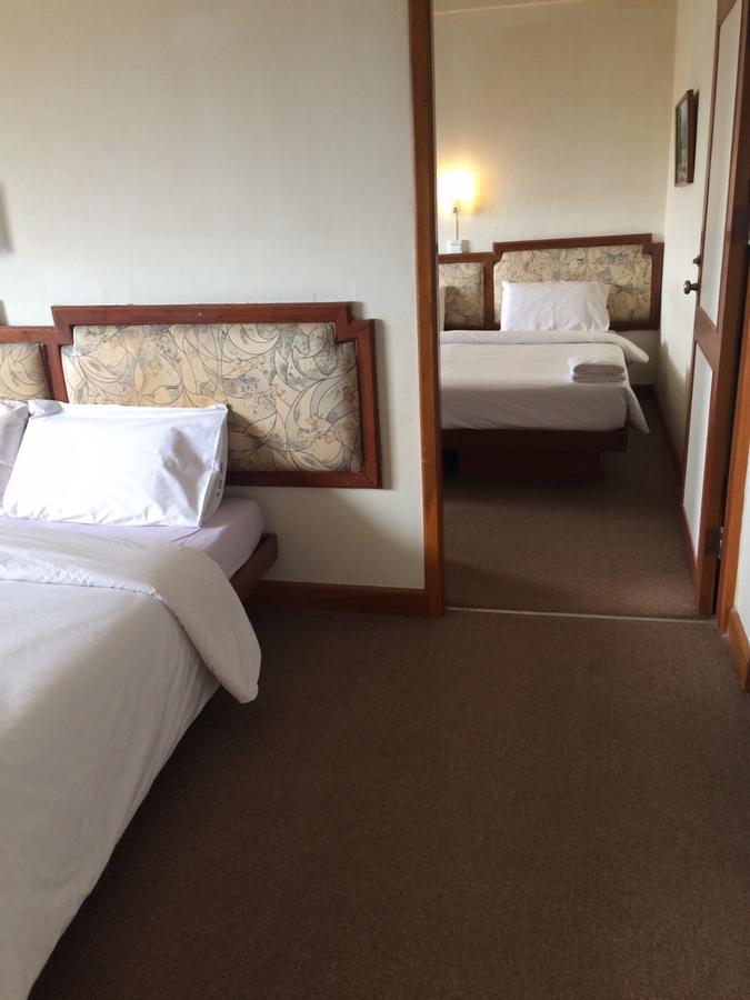 Paradorn Inn Chumphon Exterior photo